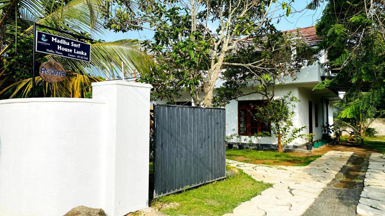 Madiha Surf House Lanka Hotell Matara Exteriör bild