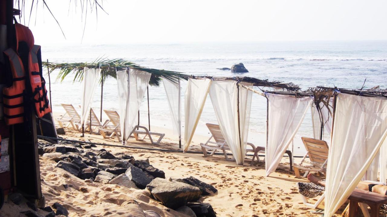 Madiha Surf House Lanka Hotell Matara Exteriör bild